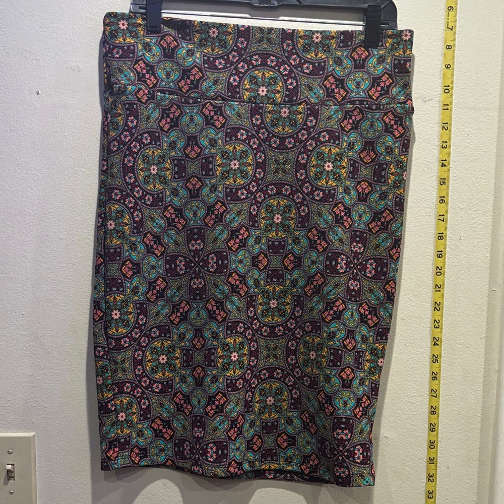 LuLaRoe Multicolor Patterned Pencil Skirt